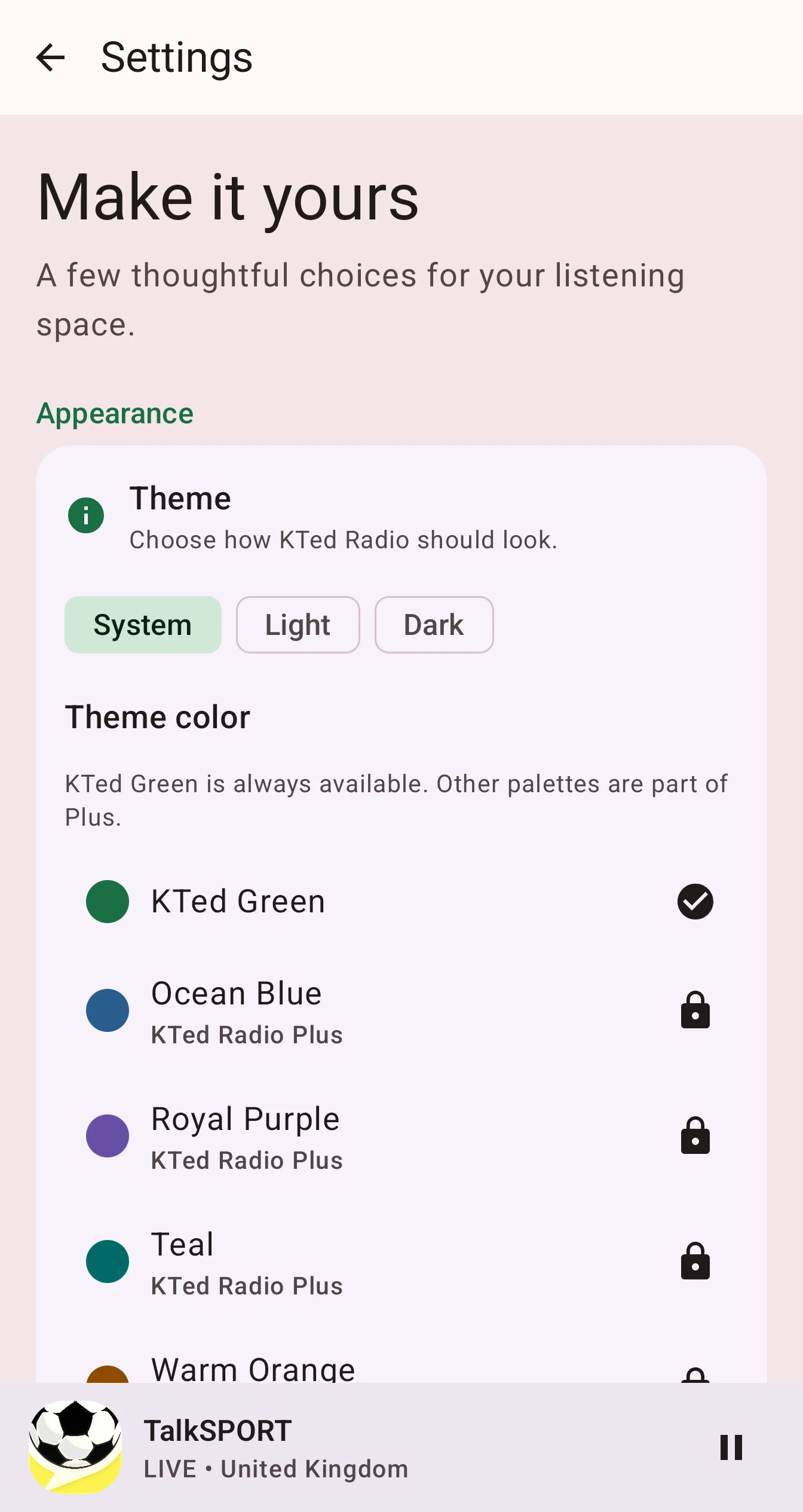 KTed Radio Settings screen showing theme choices and the KTed Green theme color